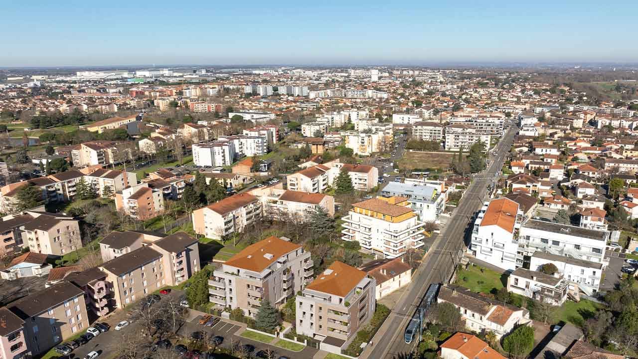 Vue aérienne du quartier de la résidence à Blagnac
